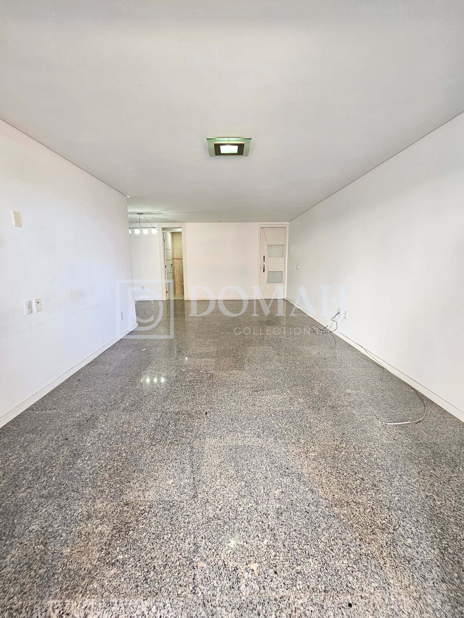 Foto 8 do imóvel Condomínio Edifício Delos