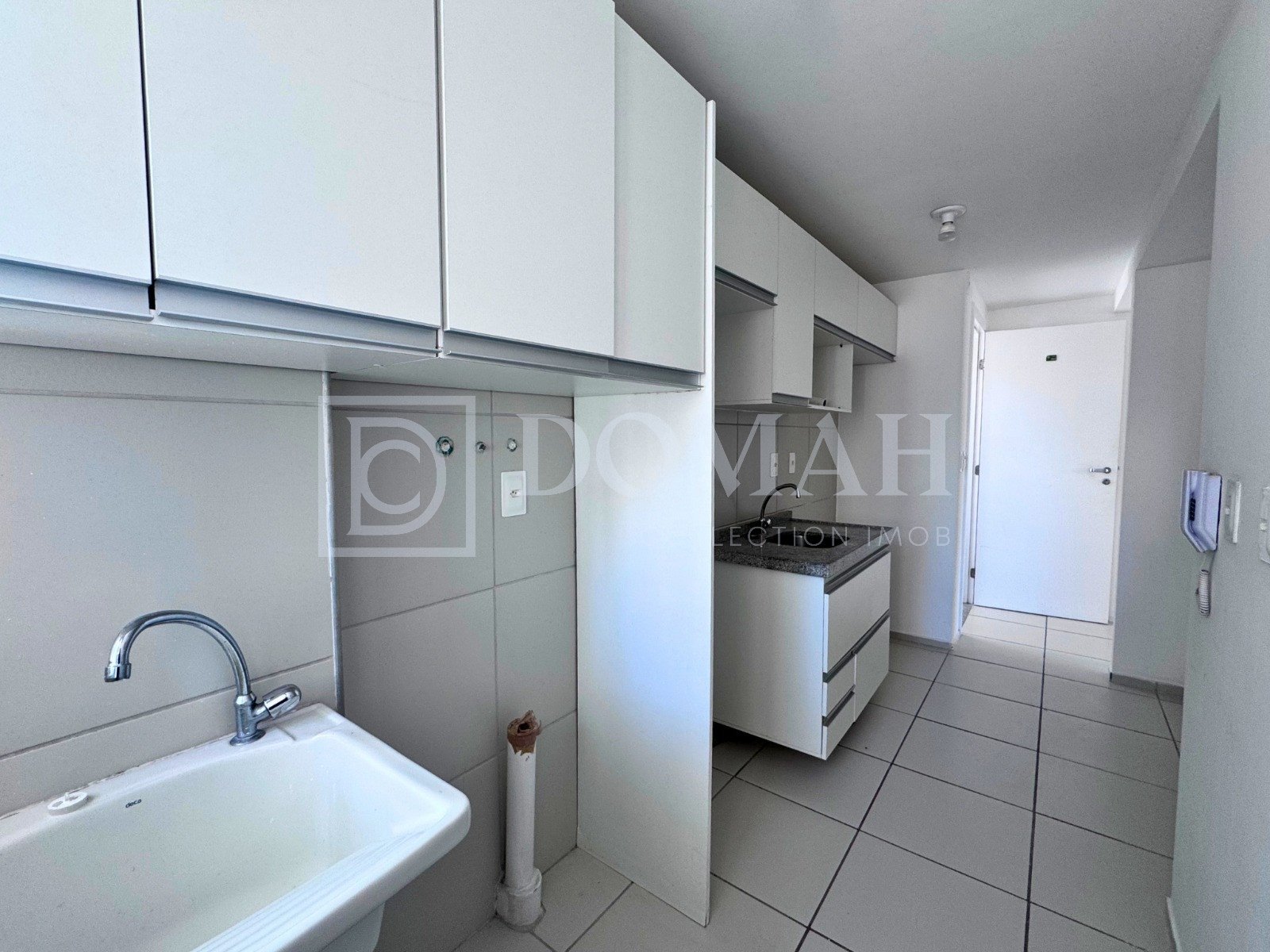 Foto 8 do imóvel Apartamento Exclusivo Frente à Praça no Parque Del Sol | 73 m² - Portal de Ávila