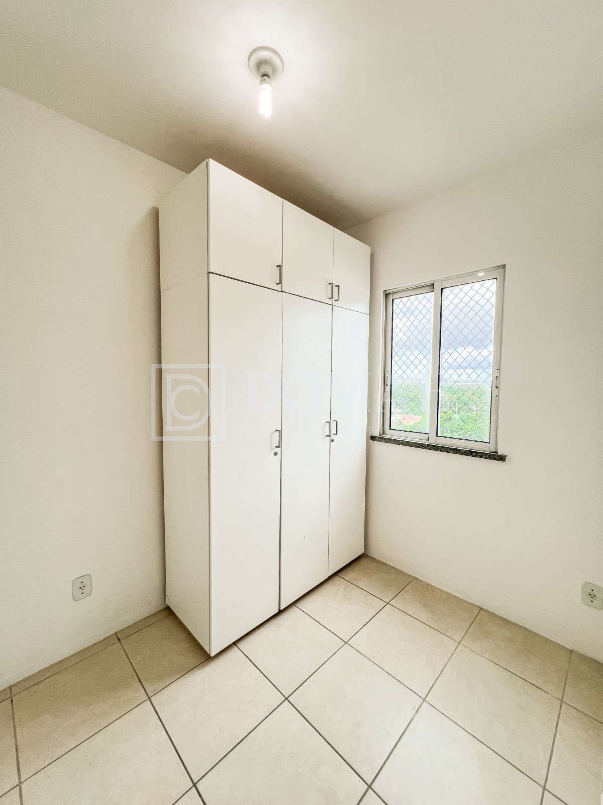 Foto 10 do imóvel Apartamento três quartos no Dionísio Torres