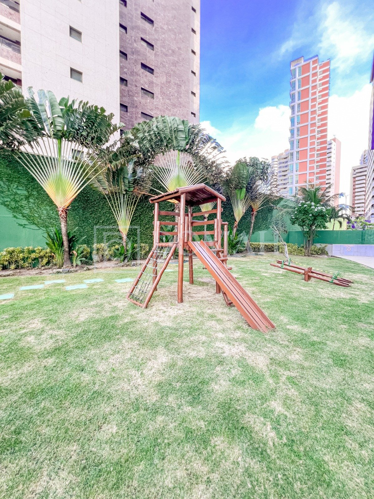 Foto 13 do imóvel Seu refúgio na Beira-Mar | 70 m², 1 quarto amplo com vista para o mar
