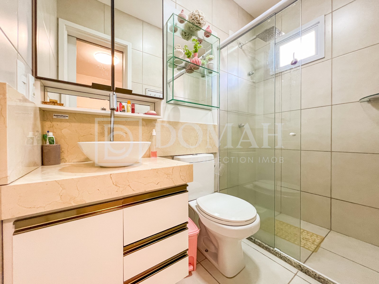 Foto 22 do imóvel Casa Duplex 4 suítes em Condomínio Fechado