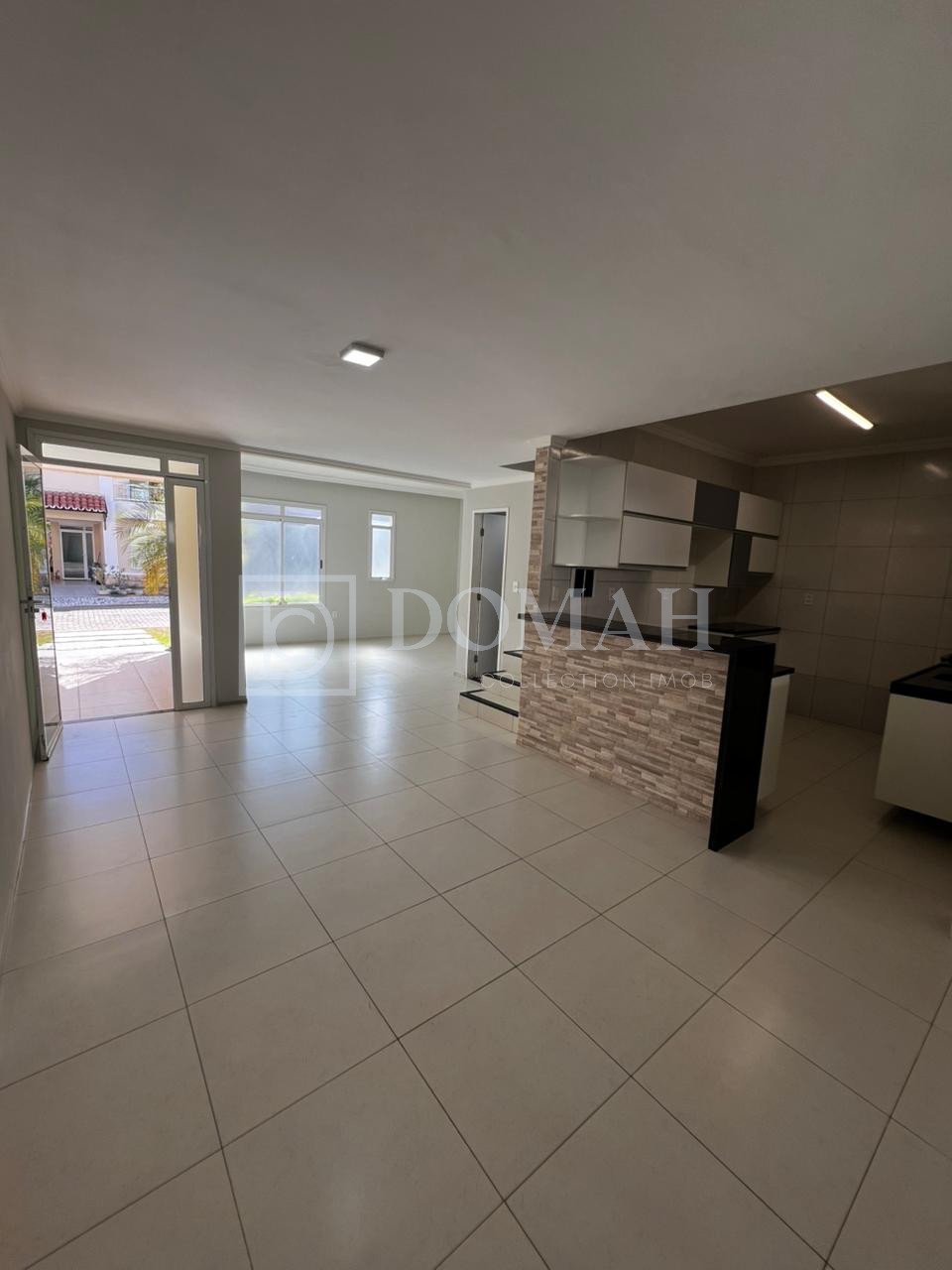 Foto 10 do imóvel Casa Duplex em Condomínio Eusébio