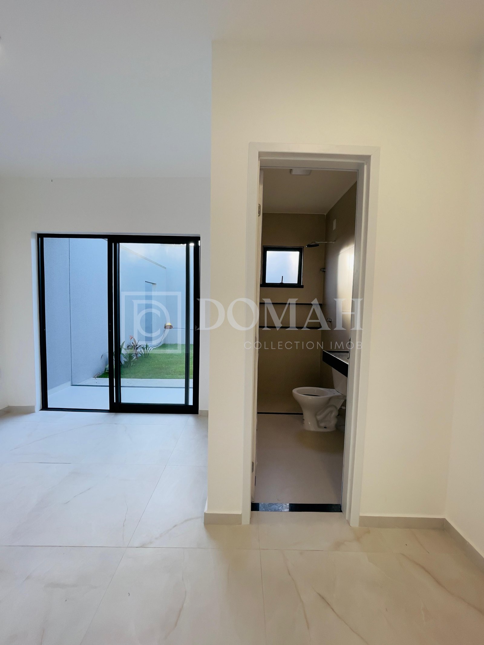 Foto 11 do imóvel CASA PLANA EM RUA PRIVATIVA - EVIDENCE