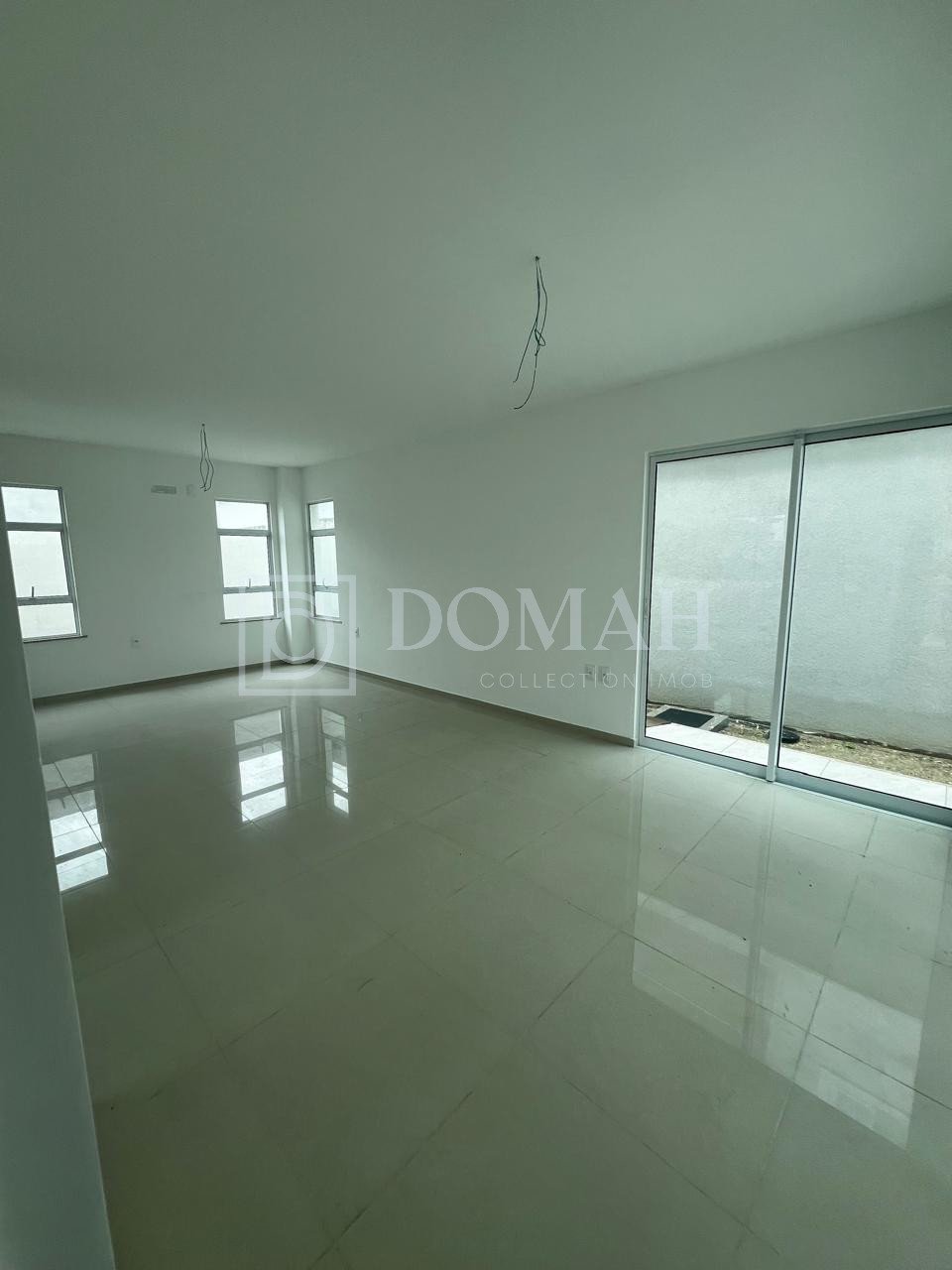 Foto 21 do imóvel Casa Duplex em Condomínio no Eusébio com três suítes