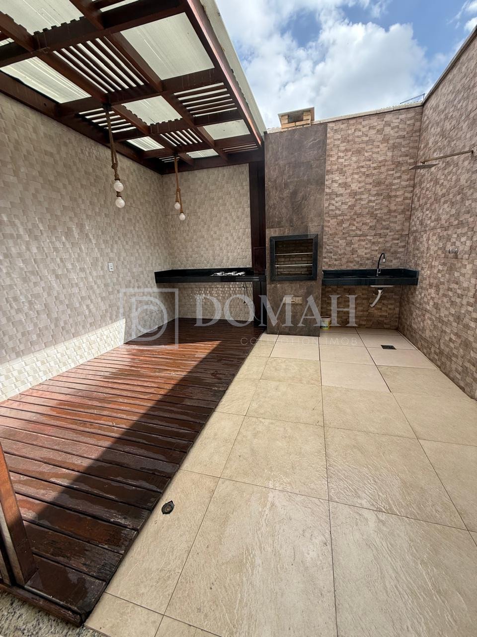 Foto 30 do imóvel Casa duplex em condomínio fechado