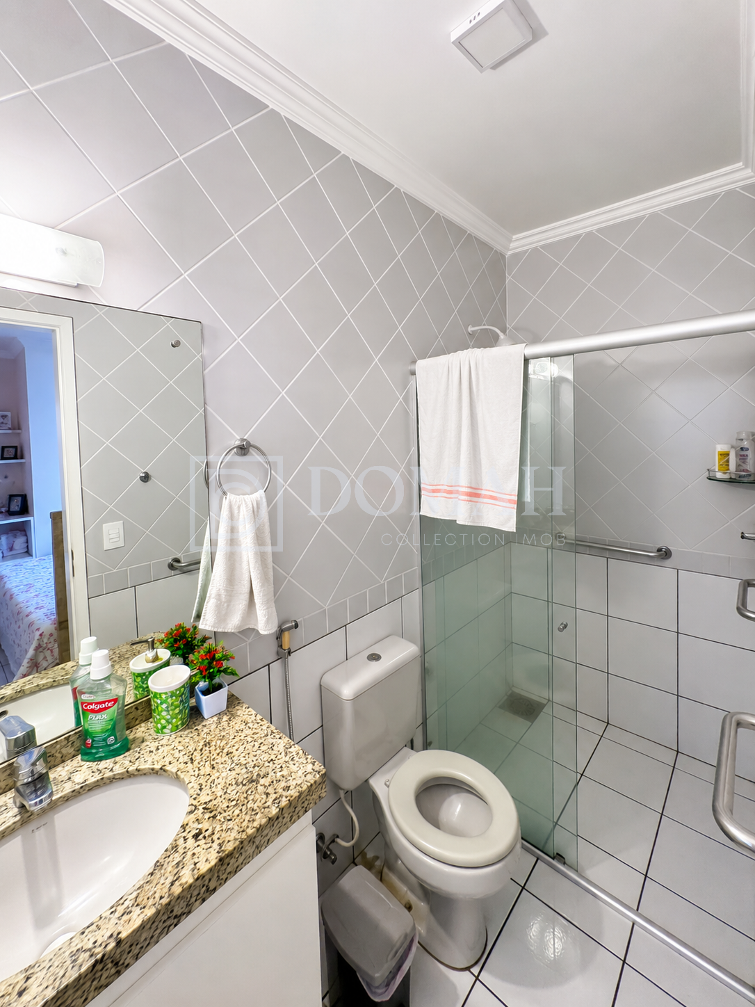 Foto 9 do imóvel Casa solta no Luciano Cavalcante com amplo quintal, área gourmet e ambientes espaçosos